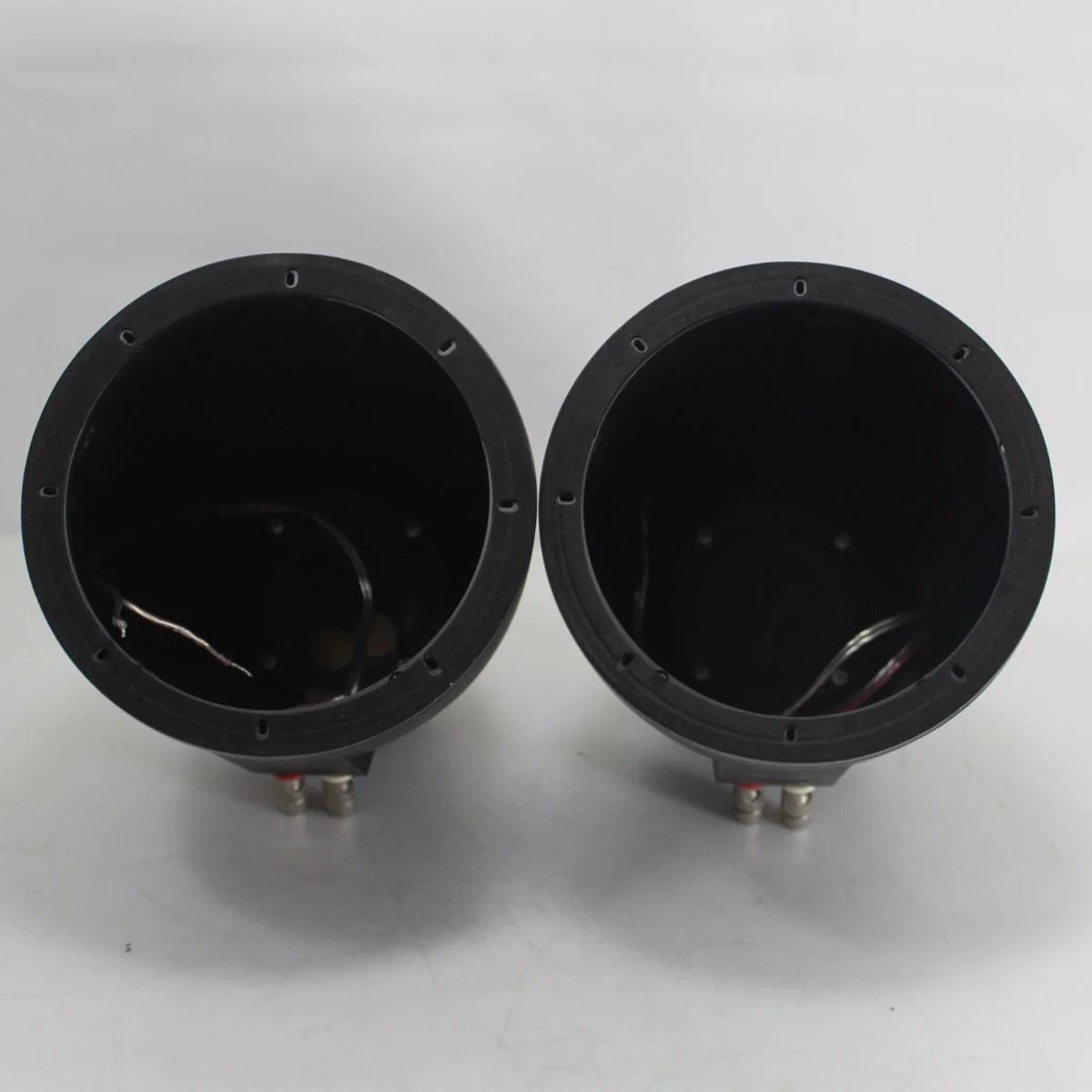Audiopipe Wakeboard Marine Tower Enclosures for 6" Speaker OPEN BOX - Image 3