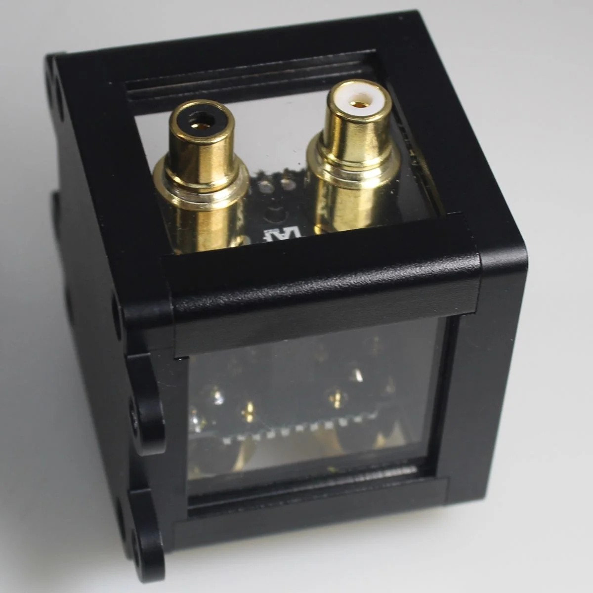 B2 Audio 1-to-2 Pair Cockbox RCA Splitter Distribution Block OPEN BOX - Image 4