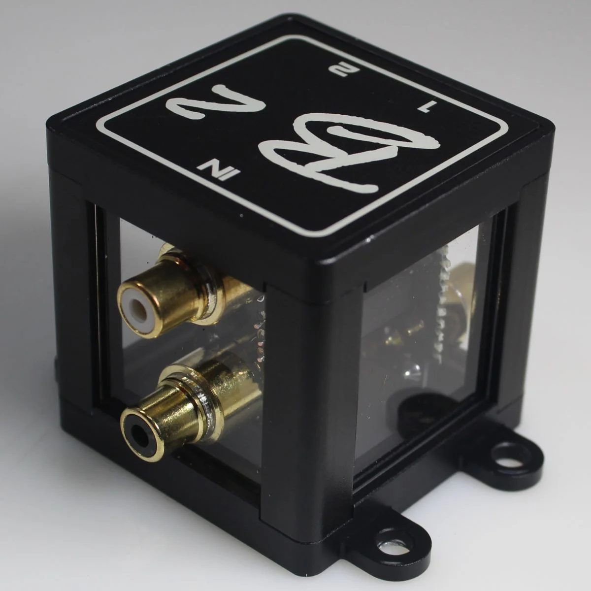 B2 Audio 1-to-2 Pair Cockbox RCA Splitter Distribution Block OPEN BOX - Image 9