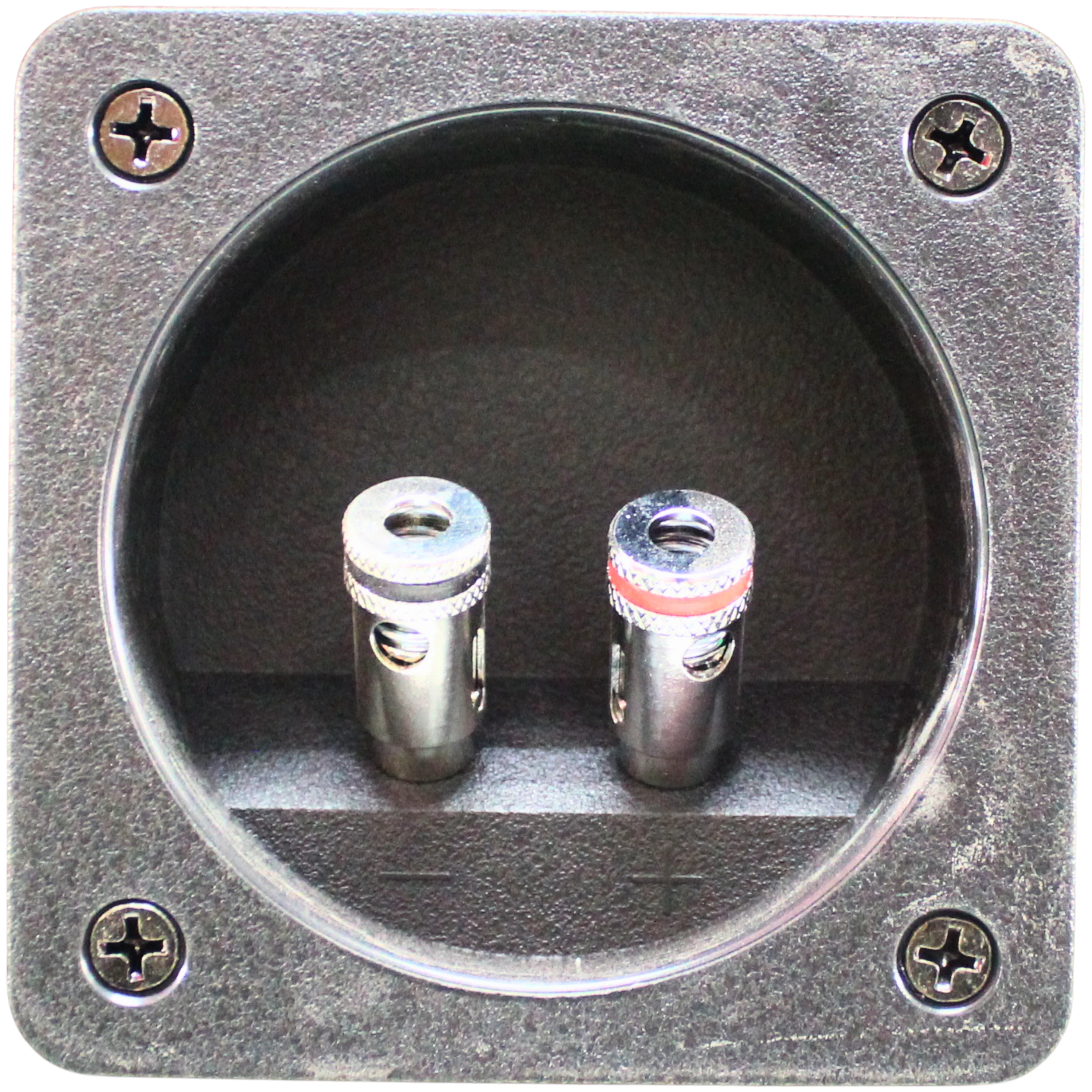King Boxes 15" Single Ported Carpeted Universal Subwoofer Box / S15V - Image 8